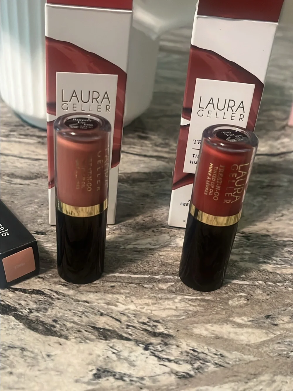 Laura Geller Truffle Duo Lipsticks in Top Tier andRunner Up